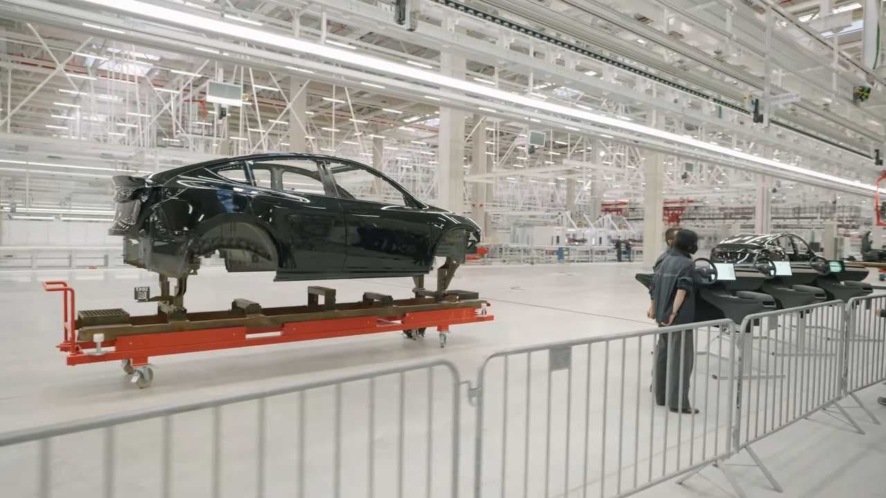 Tesla Gigafactory Berlin a výroba elektromobilů