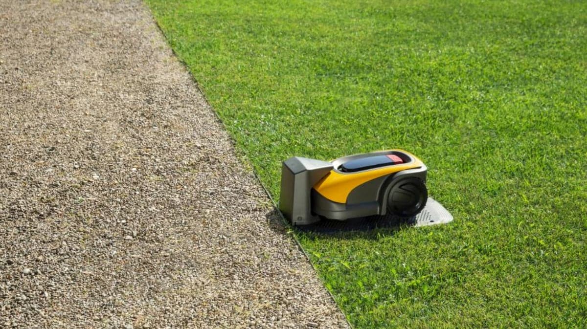 Stiga A 1500 autonomní sekačka