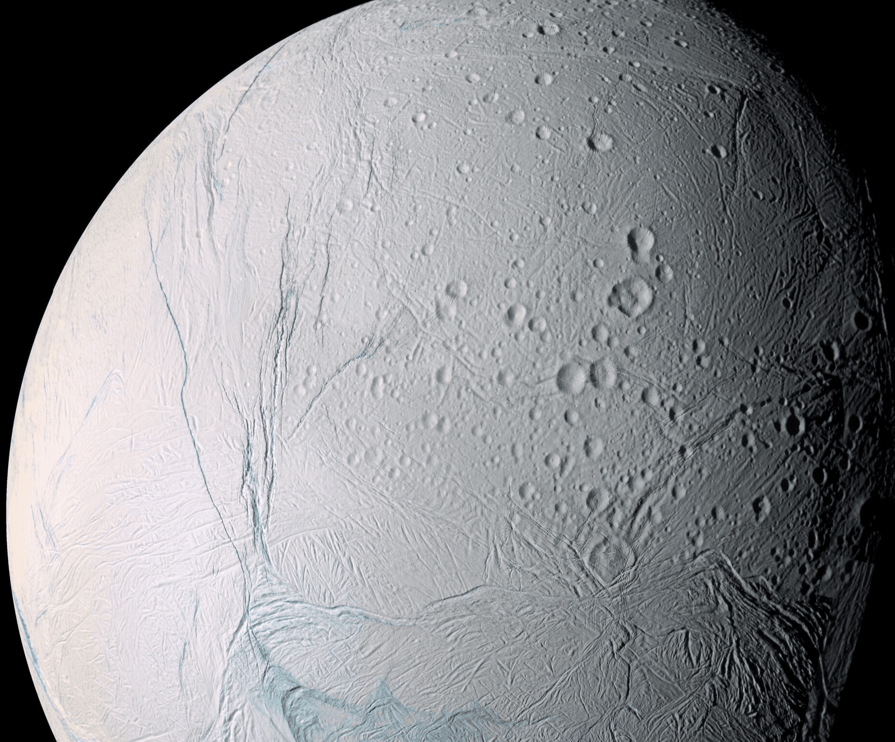 Saturnův měsíc Enceladus