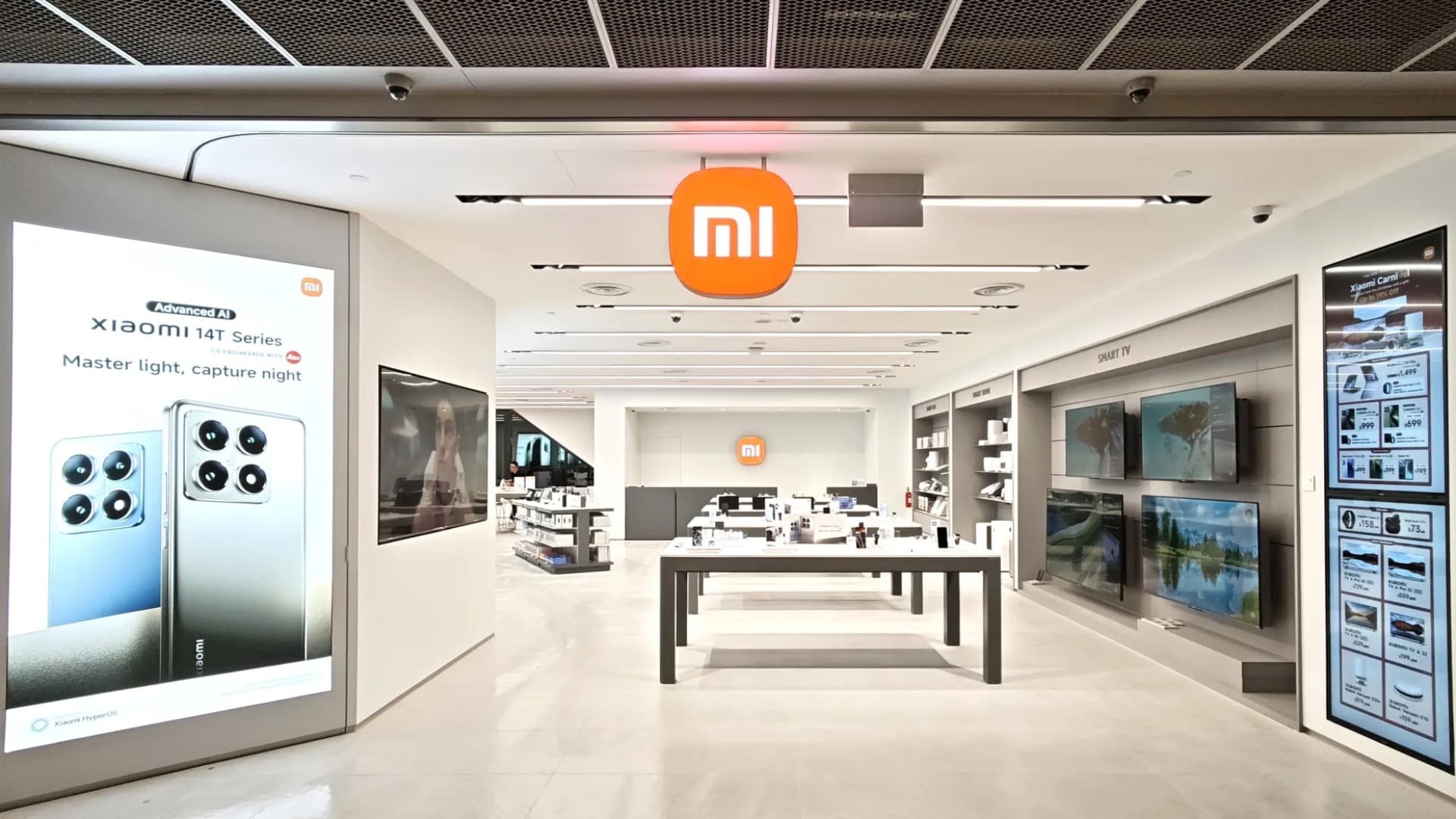 Xiaomi neplatí velké propagační kampaně, protože spoléhá na to, že zákazníci si produkty doporučí mezi sebou | foto: TheTechRevolutionist