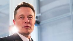 Geniální, ale i kontroverzní Musk je nominován na Nobelovu cenu za mír