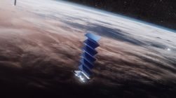 Bude padat satelit, něco si přej. Starlink nechá shořet „výběhové“ kousky