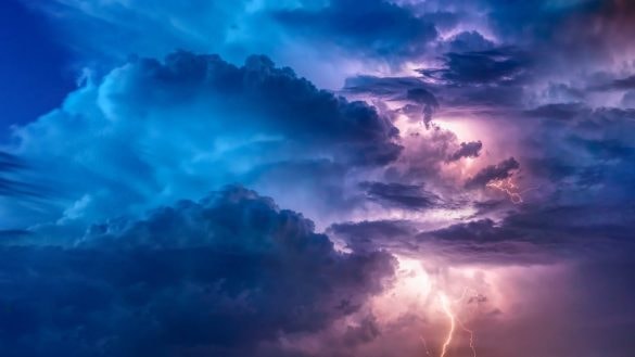 Budoucnost meteorologie je v AI. Je přesnější i levnější než superpočítače