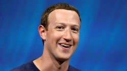 Mark Zuckerberg nemá iPhone?! Neuhádnete, jaký telefon šéf Mety používá