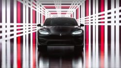 Kašle Musk na bezpečnost? Tesla pod palbou kvůli &#8222;Elon Mode&#8220;