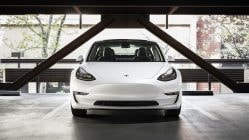 Odemykání vozů Tesla půjde jako po másle. Bluetooth nahrazuje UWB technologie