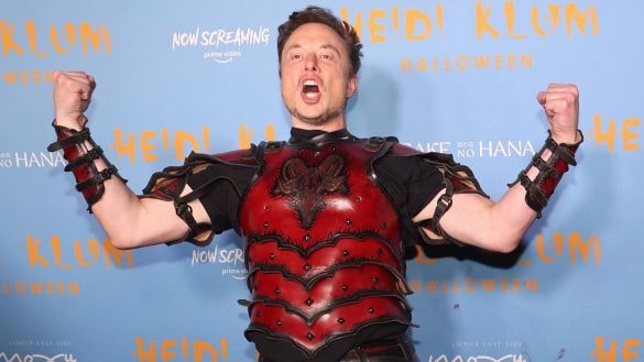 Musk rád hraje online hry. Jenže se provalilo, že přitom „tak trochu“ podvádí