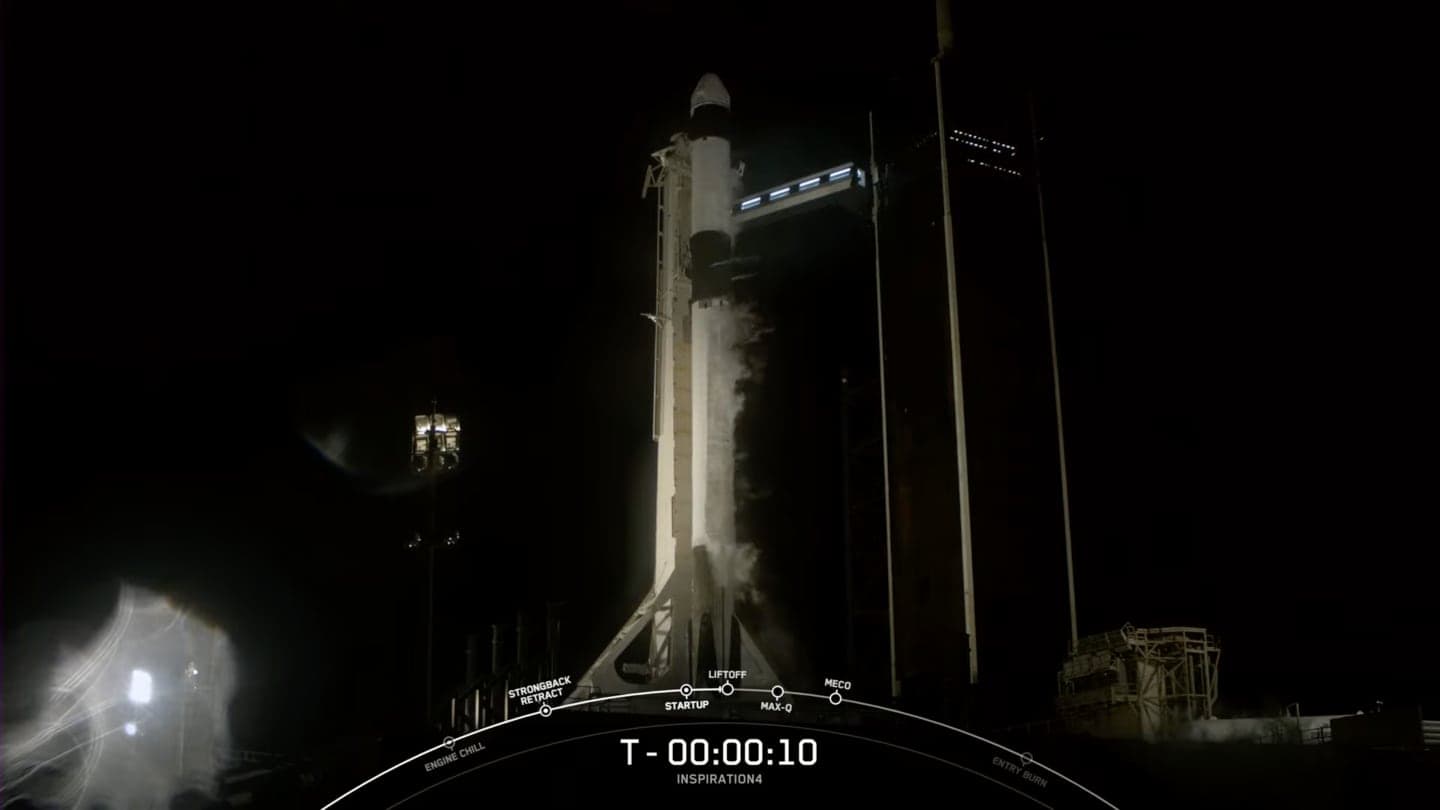 spacex falcon 9 inspiration4 start rakety