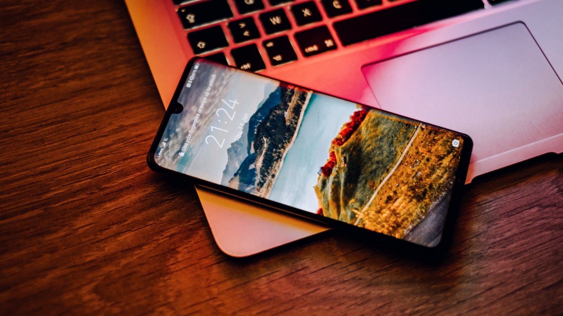 Smartphone | foto: Unsplash