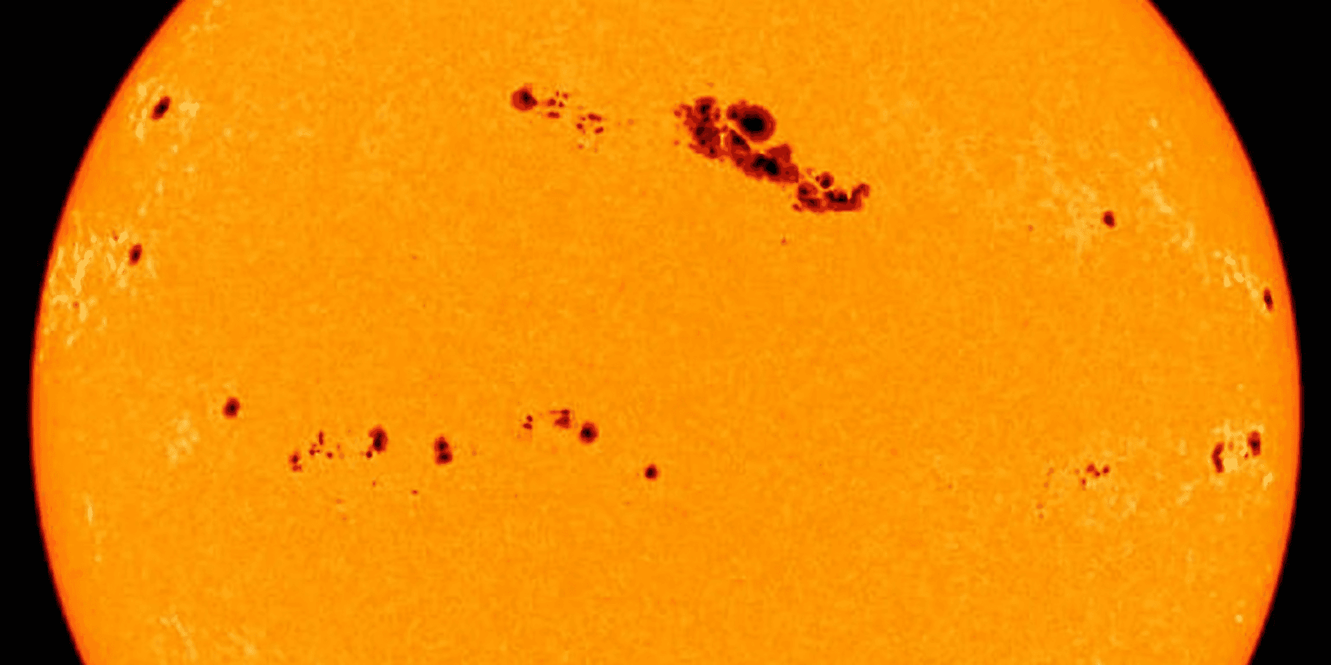 Sluneční skvrny na naší hvězdě