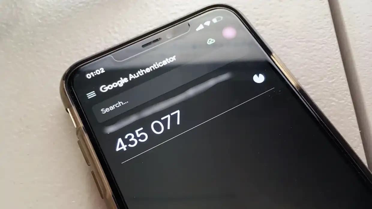 Malware je šířen prostřednictvím zdánlivě ověřených reklam na Google Authenticator
