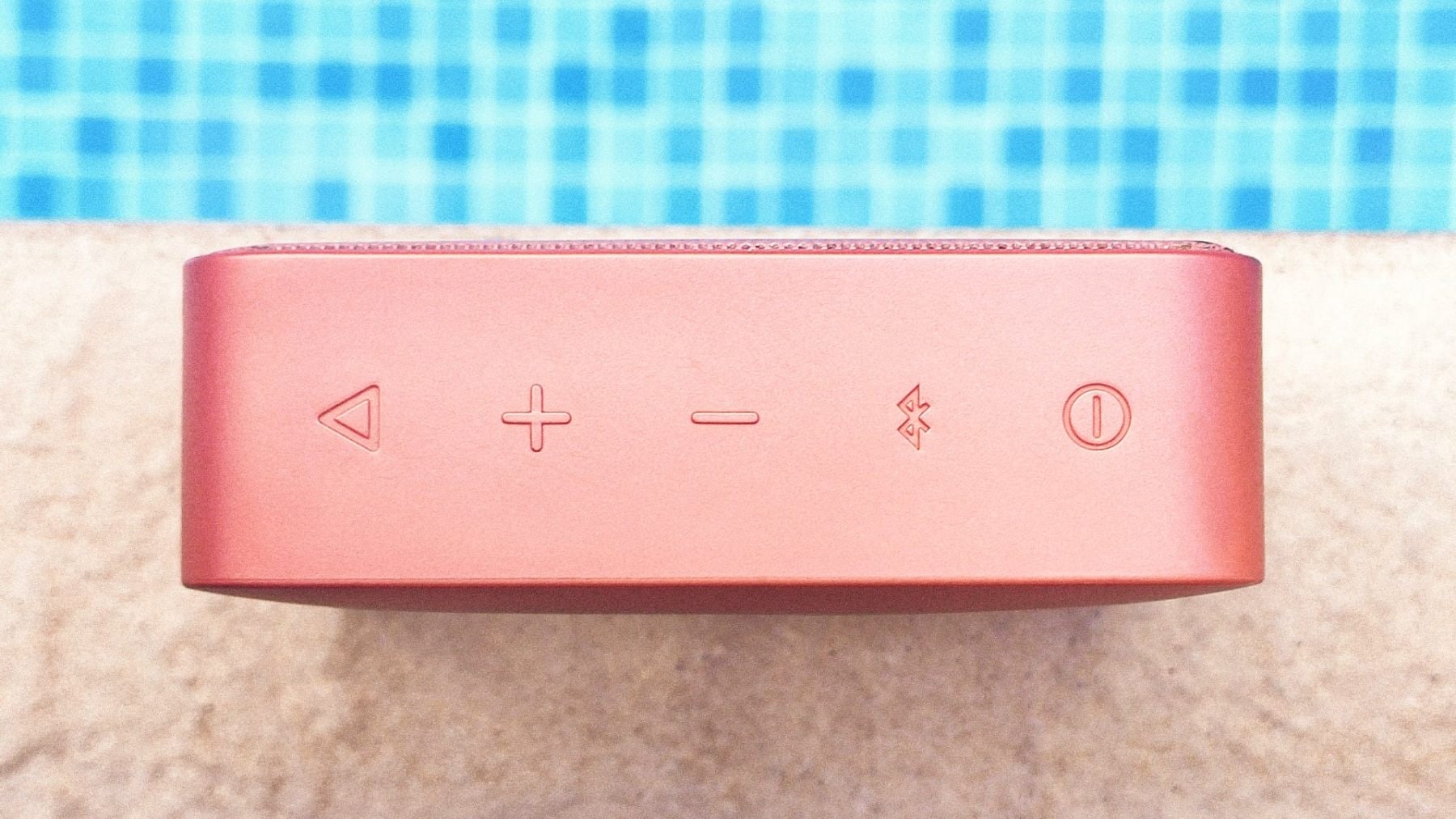 bluetooth reproduktor ilustracni