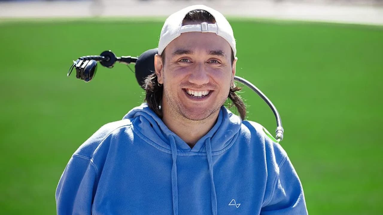 Noland Arbaugh je první člověk s čipem Neuralink | Zdroj: The Debrief